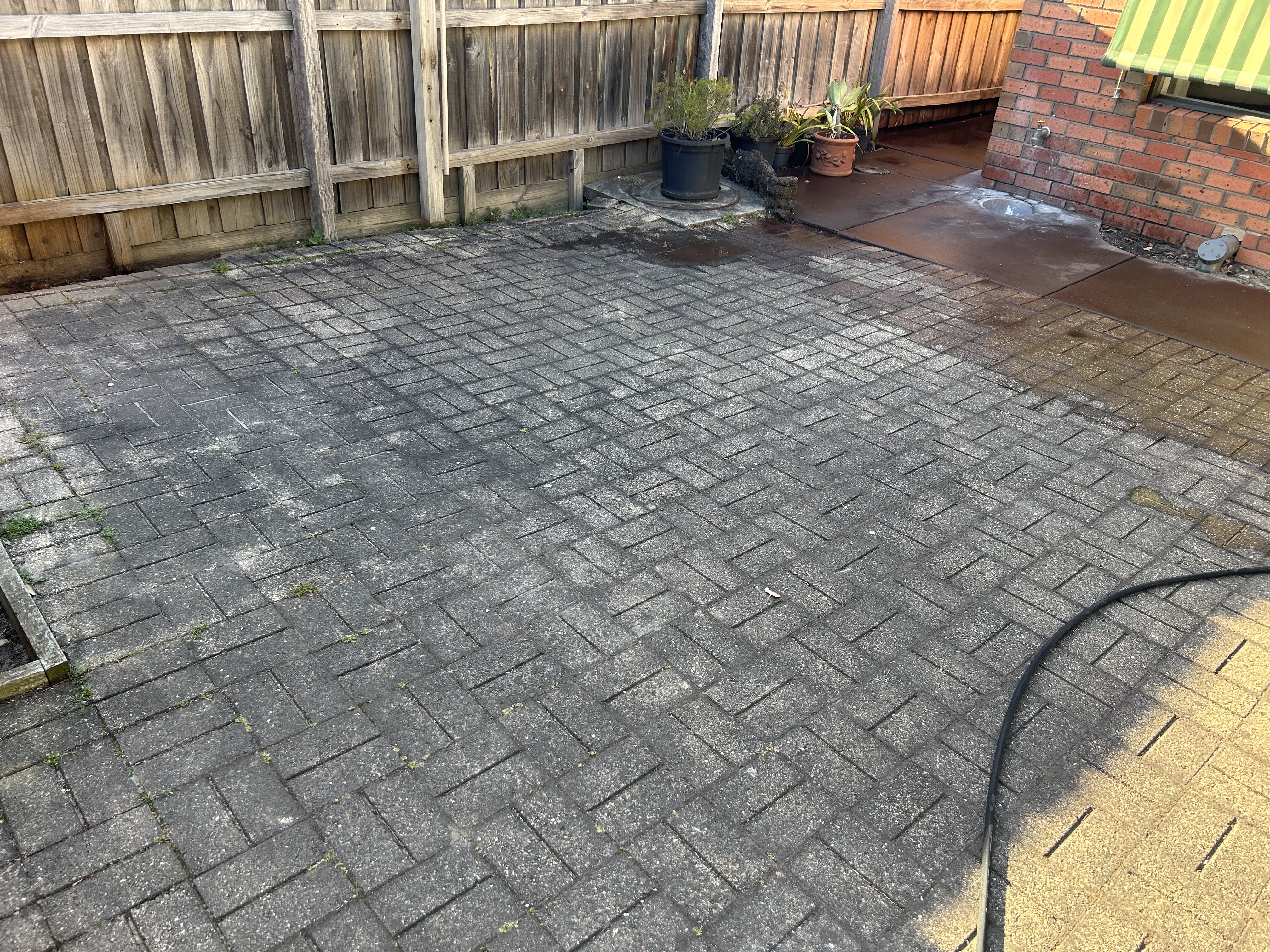 Quality Back Patio Paver Cleaing In Black Rock, VIC Thumbnail
